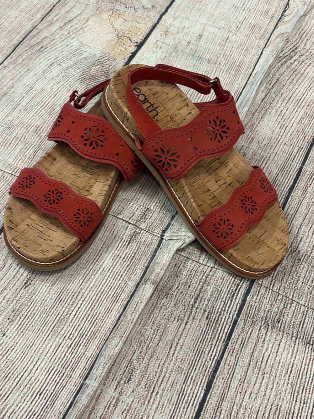 😍 Earth Red Laser-Cut Cork Sandals with Adjustable Back Strap